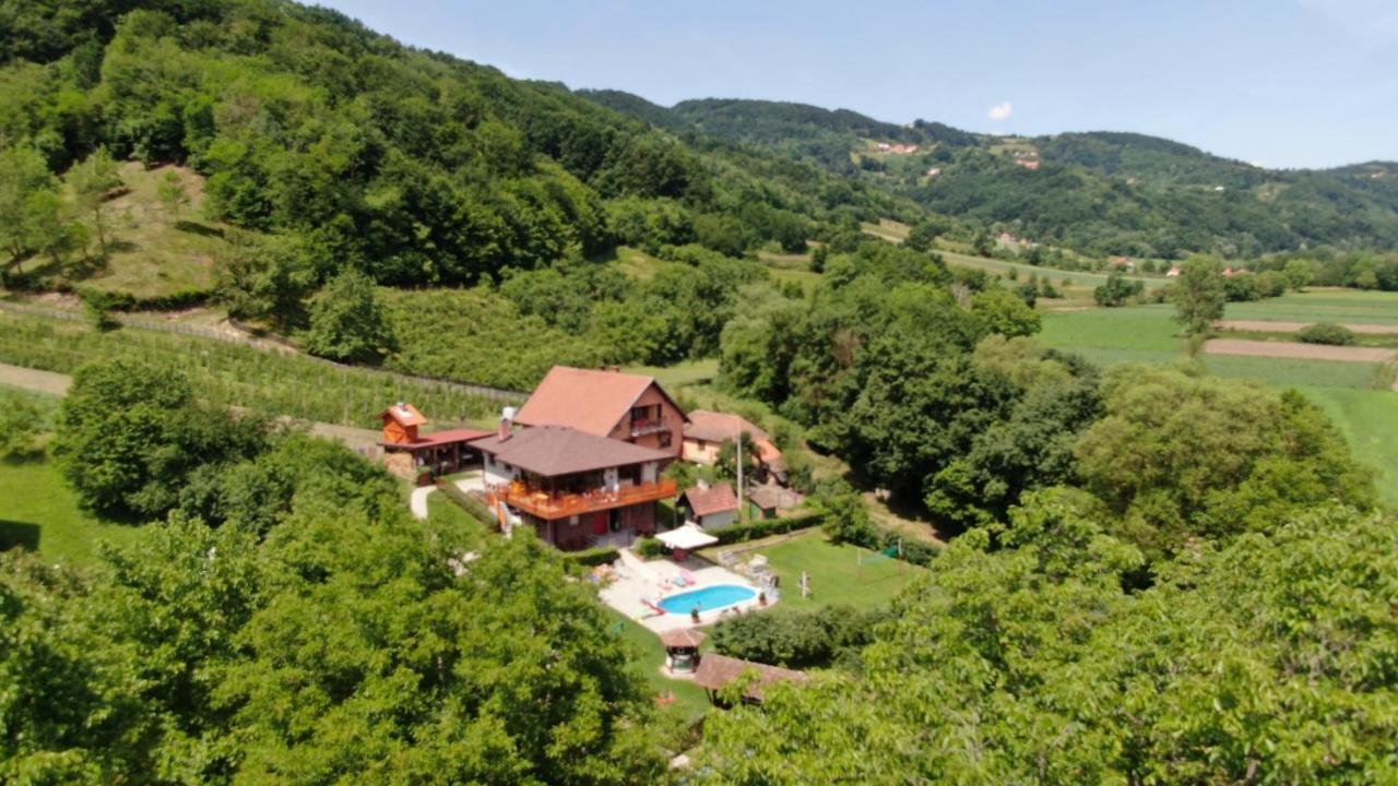 Country House Lozanjska Terasa Guest House Екстериор снимка