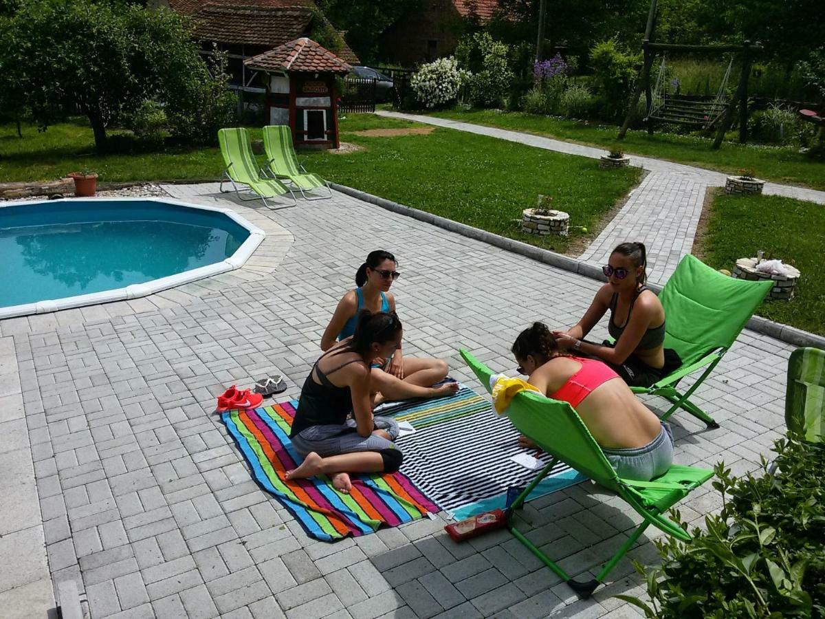 Country House Lozanjska Terasa Guest House Екстериор снимка